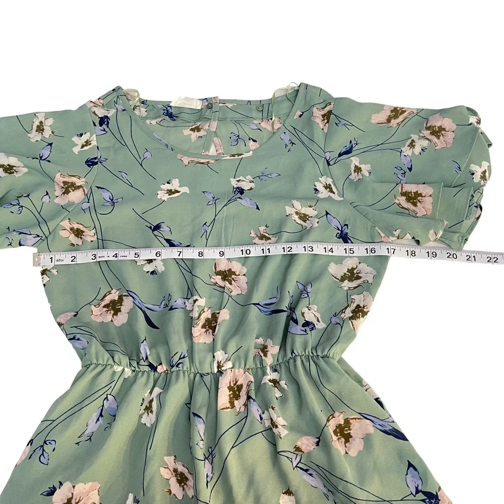 Sienna Sky Floral Spring Short Ruffled Sleeve Romper Size S - Picture 5 of 11